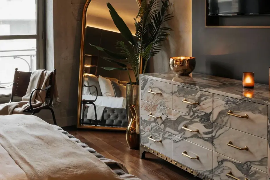 Industrial Body Mirrors Neutral Home Decor | Functional Decor for Bedrooms & Closets